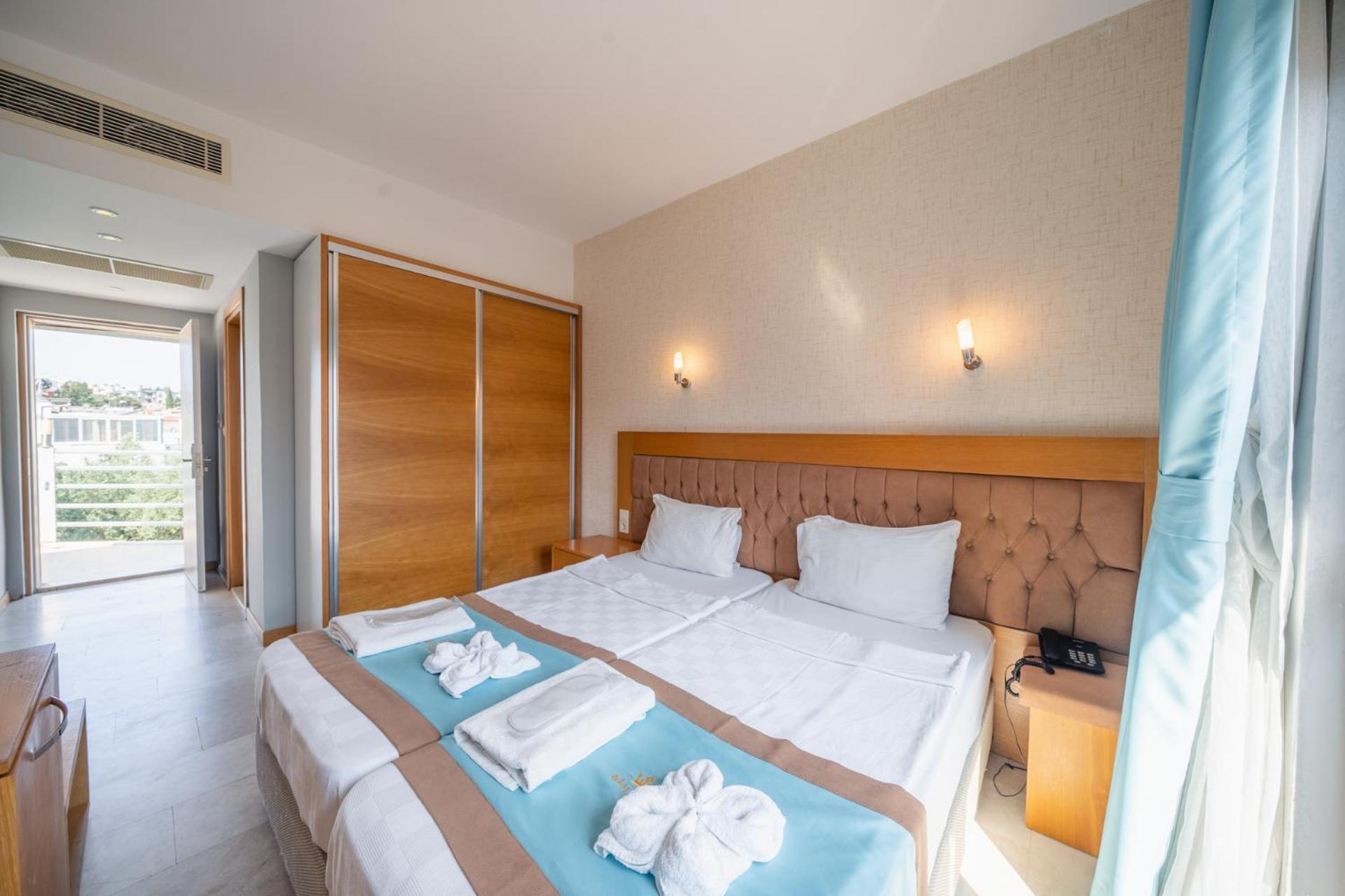Majeste Hotel Bodrum Gumbet ภายนอก รูปภาพ