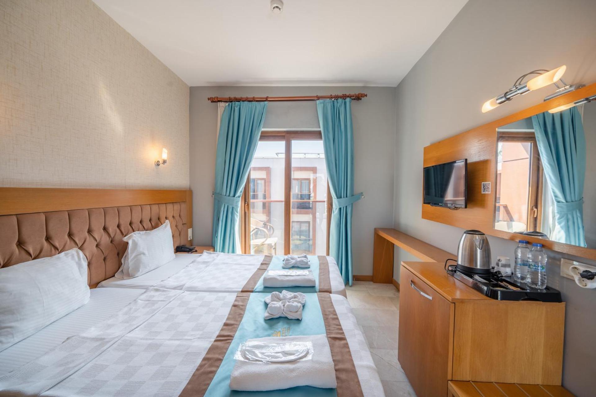 Majeste Hotel Bodrum Gumbet ภายนอก รูปภาพ